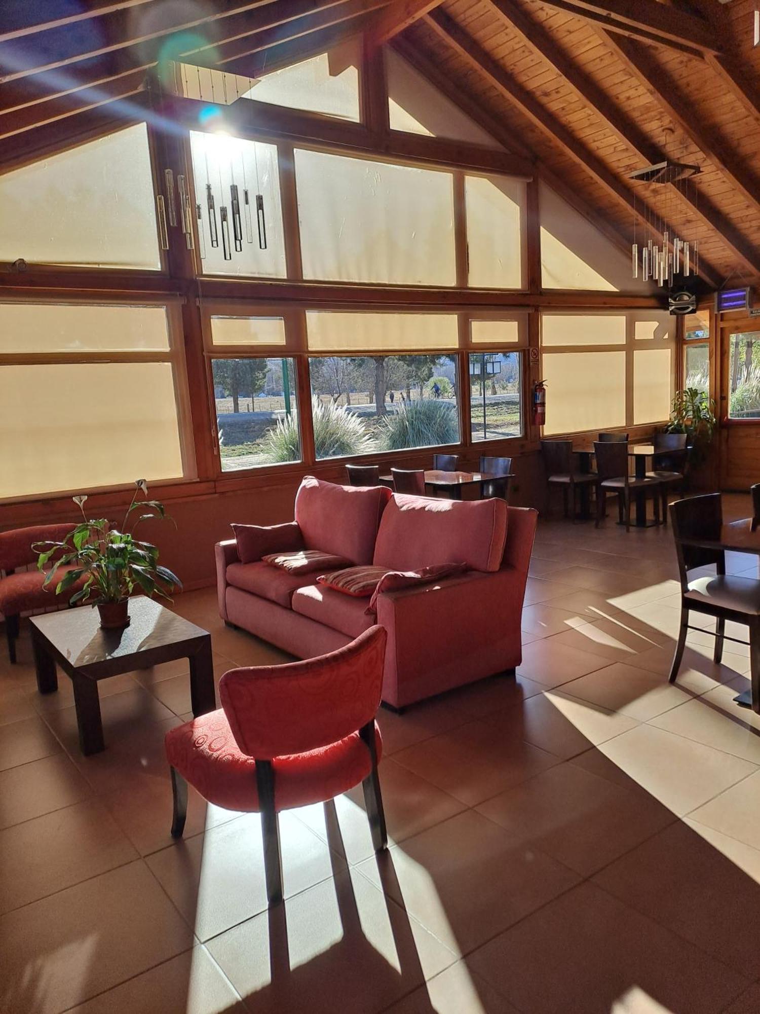 Hosteria Y Cabanas Land Park - Spa & Lodge Junín de los Andes Eksteriør billede